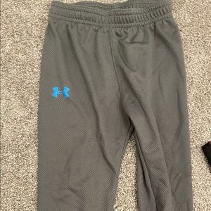 Gray under armour pants- gently used